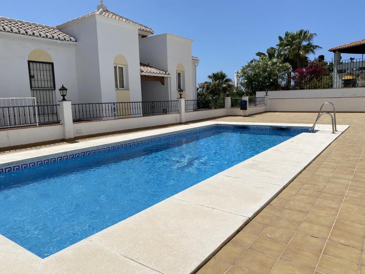 Chimenea Pinar 2 Apartments Casasol Nerja Exteriér fotografie